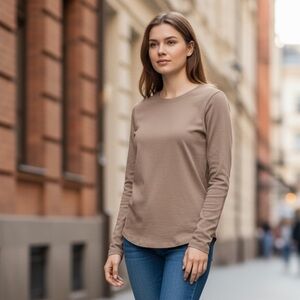 Isaac Mizrahi Women's Long Sleeve Tee - Tan